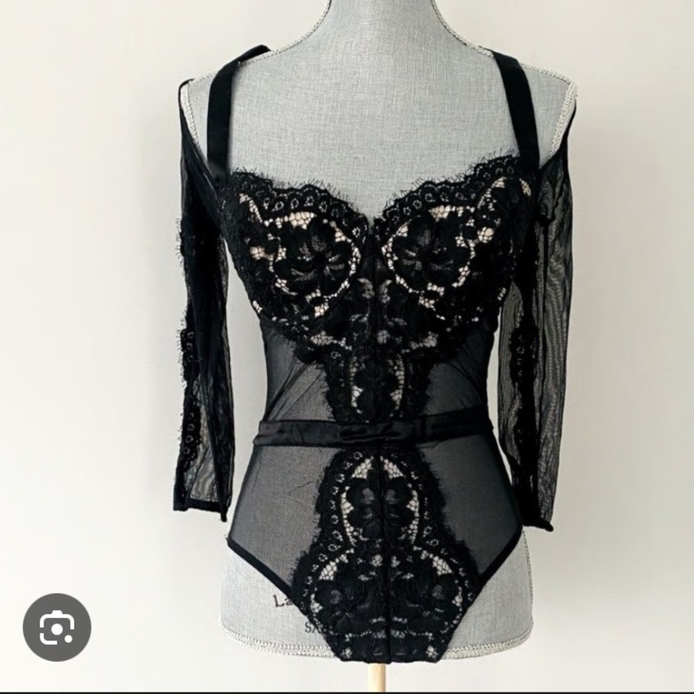 Victorias Secret black lace long sleeve teddy bodysuit 26926